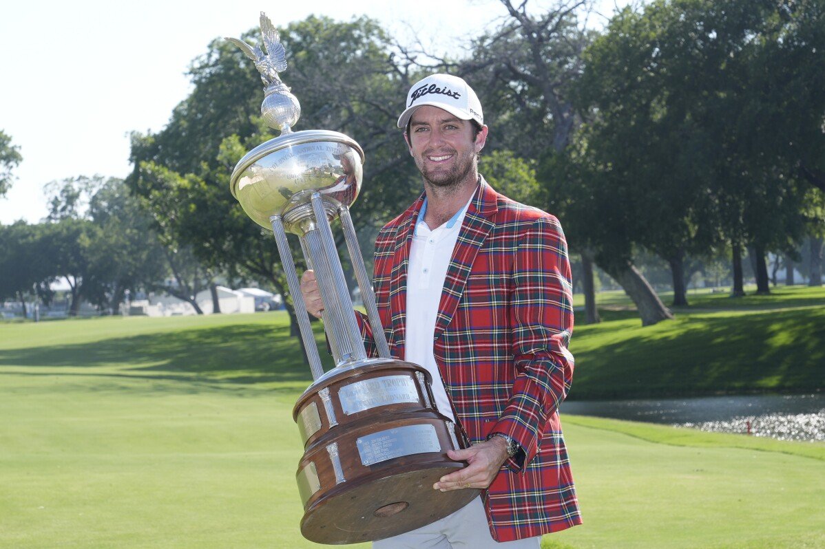 Victoire individuelle de Davis Riley du PGA Tour par 5 au Colonial dans le groupe final avec Scheffler